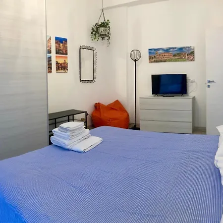 Brandnew Luxury House Near Metro Station Apartamento