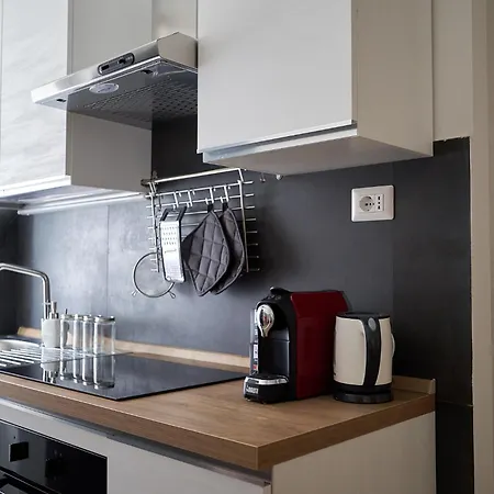 Brandnew Luxury House Near Metro Station Roma
