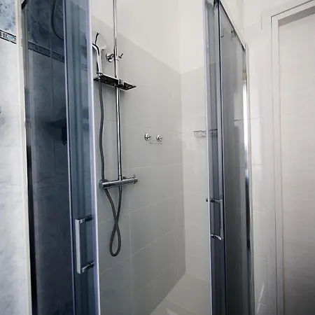 Apartment Brandnew Luxury House Near Metro Station Rome