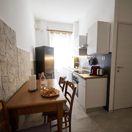 Brandnew Luxury House Near Metro Station Apartment Rome