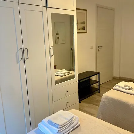 Apartamento Brandnew Luxury House Near Metro Station Roma