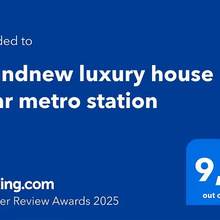 Brandnew Luxury House Near Metro Station Apartamento Roma