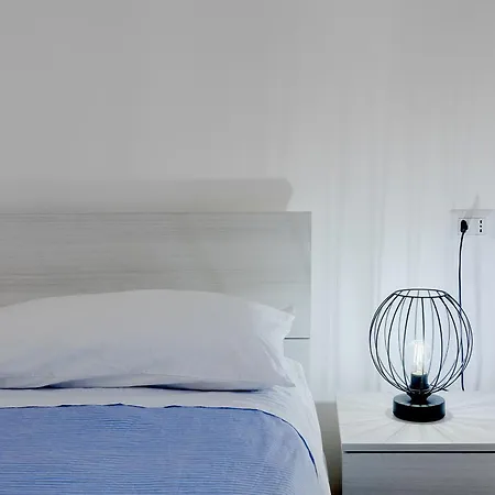 Brandnew Luxury House Near Metro Station Apartmán